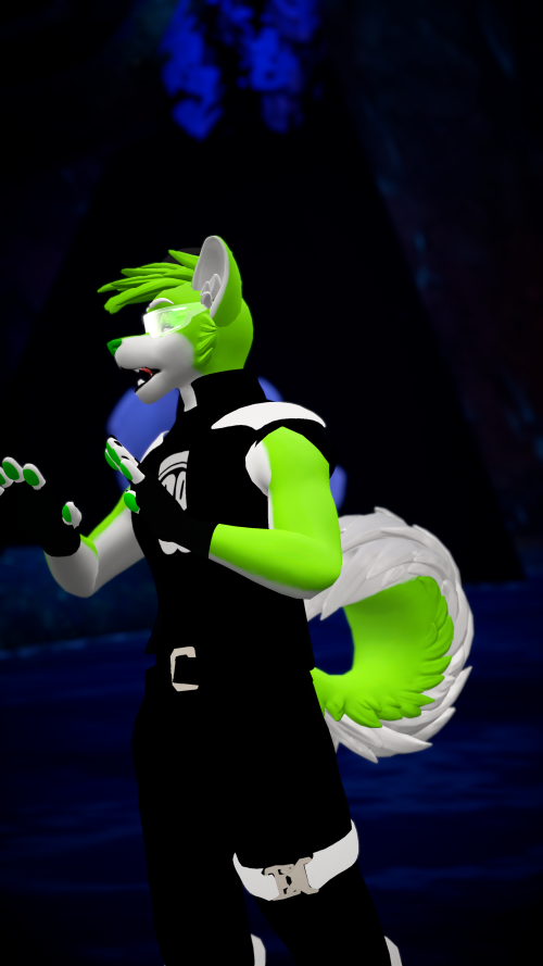 VRChat-2024-09-20-17-08-39-371-2160x3840.png