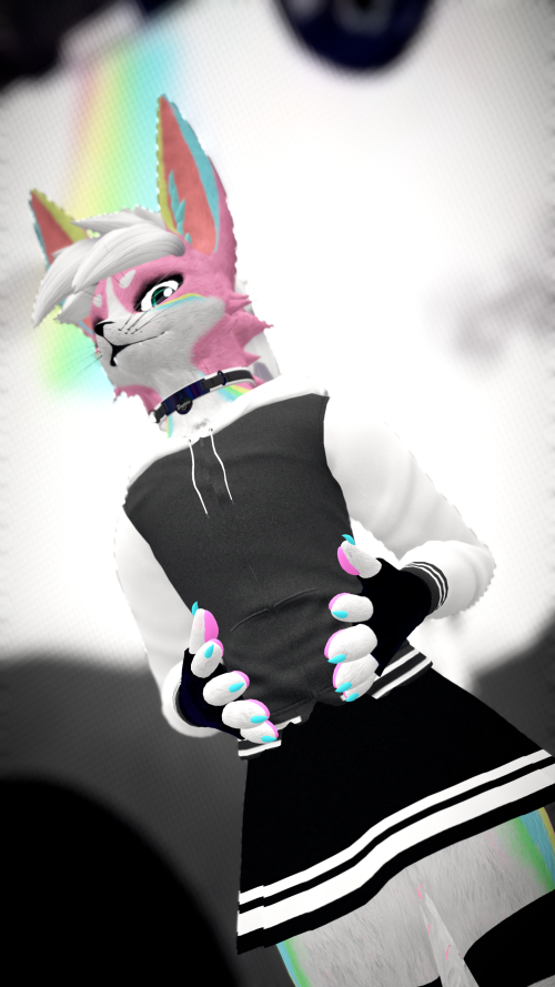 VRChat-2024-09-20-17-32-37-549-2160x3840.png