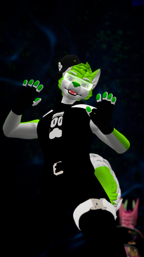 VRChat-2024-09-20-17-39-13-372-2160x3840.png