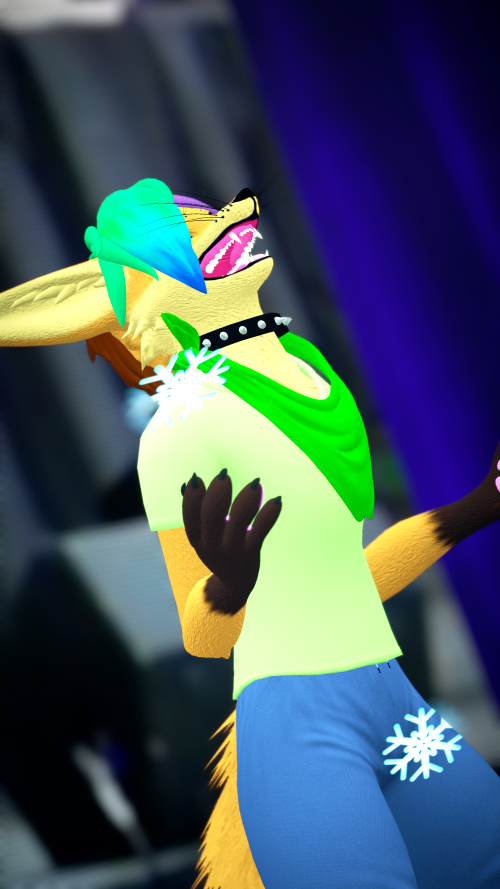 VRChat-2024-09-21-16-10-08-579-2160x3840.png