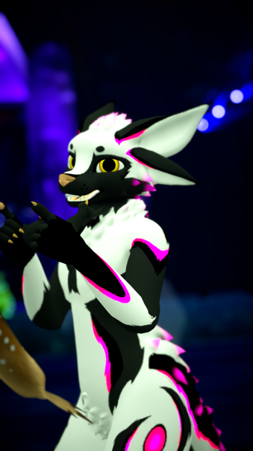VRChat_2024-09-20_15-39-51.463_2160x3840.png