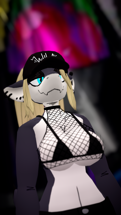 VRChat_2024-09-22_18-41-36.490_2160x3840.png