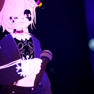 VRChat_2024-09-22_19-02-53.419_2160x3840