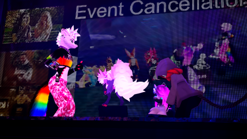VRChat_2024-09-23_03-12-09.717_3840x2160.png