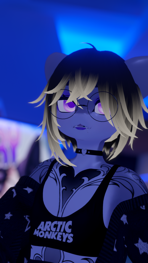 VRChat_2024-09-25_21-46-17.419_2560x1440.png