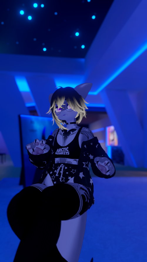 VRChat_2024-09-25_21-46-36.071_2560x1440.png