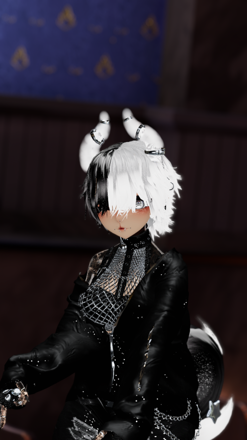 VRChat_2024-10-02_19-32-29.052_2560x1440.png
