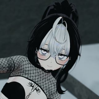 VRChat_2024-10-02_20-45-03.930_2560x1440