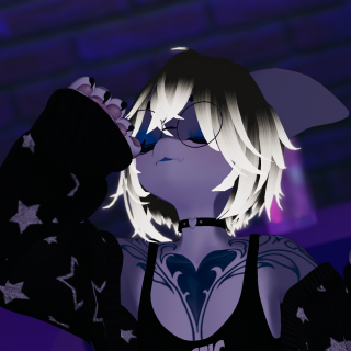 VRChat_2024-10-02_21-09-21.942_2560x1440
