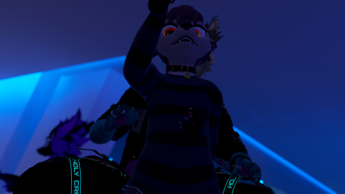 VRChat_2024-10-02_21-28-33.053_2560x1440.png