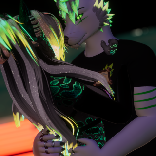 VRChat_2024-10-03_20-42-35.646_2160x3840
