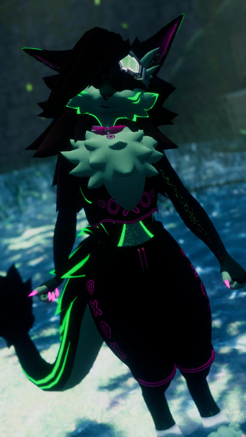 VRChat_2024-10-04_19-28-55.674_2160x3840.png