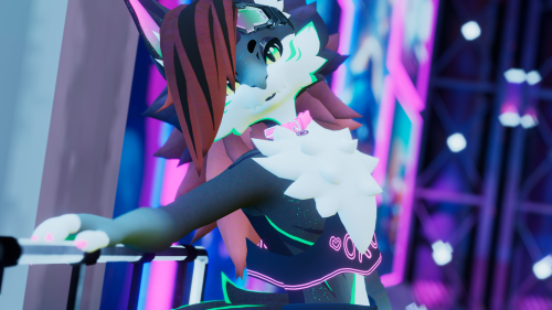 VRChat_2024-10-04_19-53-30.882_3840x2160.png