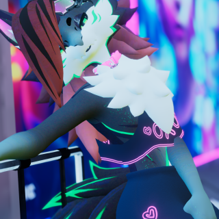 VRChat_2024-10-04_19-53-37.559_2160x3840