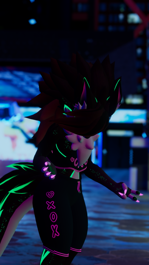 VRChat_2024-10-04_19-58-23.126_2160x3840.png
