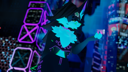 VRChat_2024-10-04_20-05-37.723_3840x2160.png