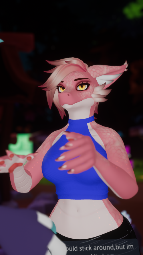 VRChat_2024-10-05_11-29-20.642_2560x1440.png