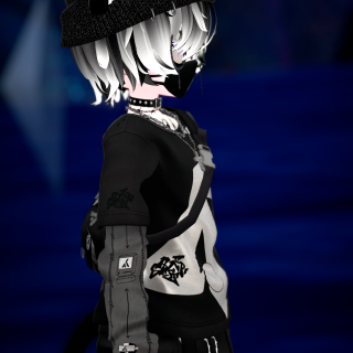 VRChat_2024-10-05_14-33-43.880_2160x3840