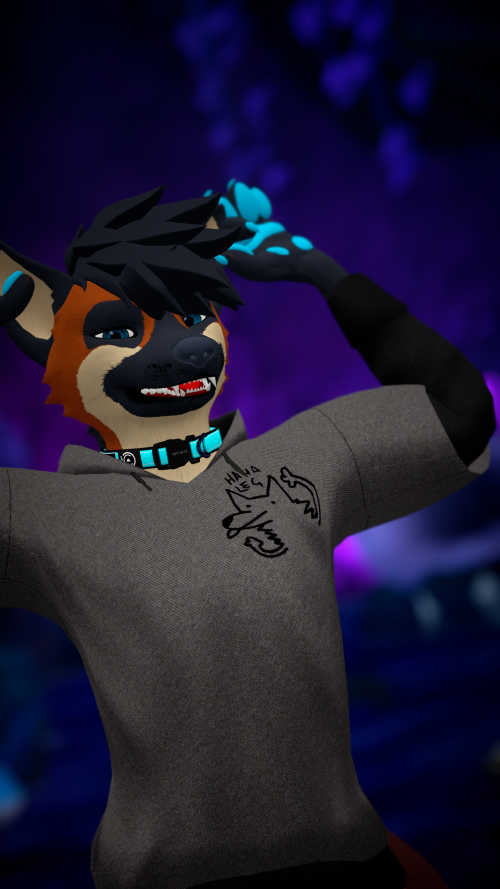VRChat_2024-10-05_19-24-23.032_2160x3840.png