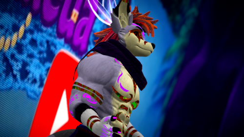 VRChat_2024-10-05_19-43-19.291_3840x2160.png