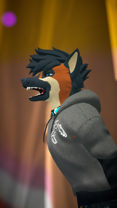 VRChat_2024-10-05_19-52-54.078_2160x3840.png