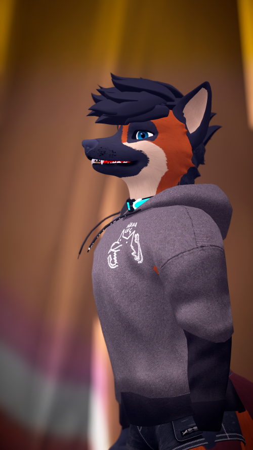 VRChat_2024-10-05_19-52-57.328_2160x3840.png