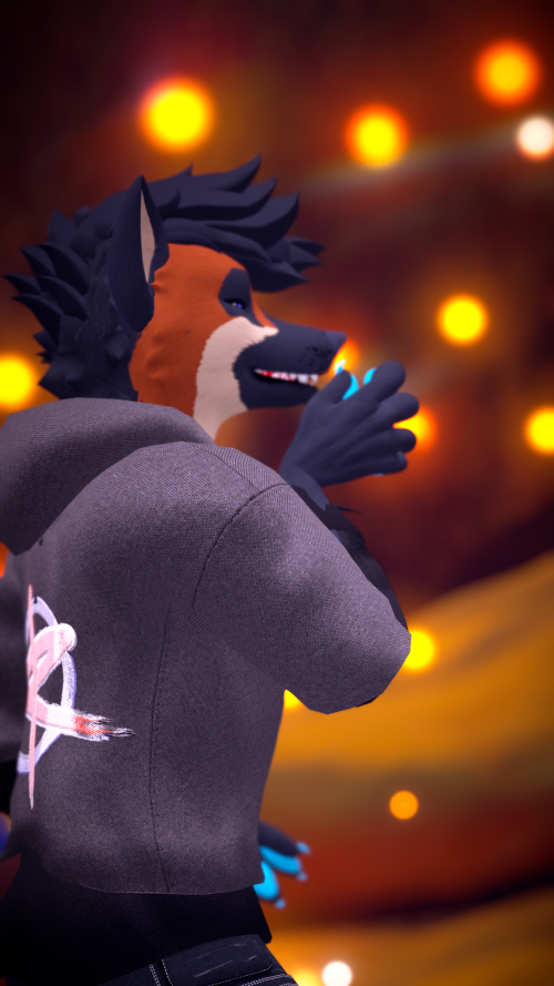 VRChat_2024-10-05_19-54-45.307_2160x3840.png