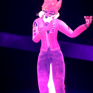 VRChat_2024-10-05_20-50-36.107_2160x3840