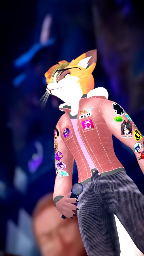 VRChat_2024-10-05_21-01-45.043_2160x3840.png