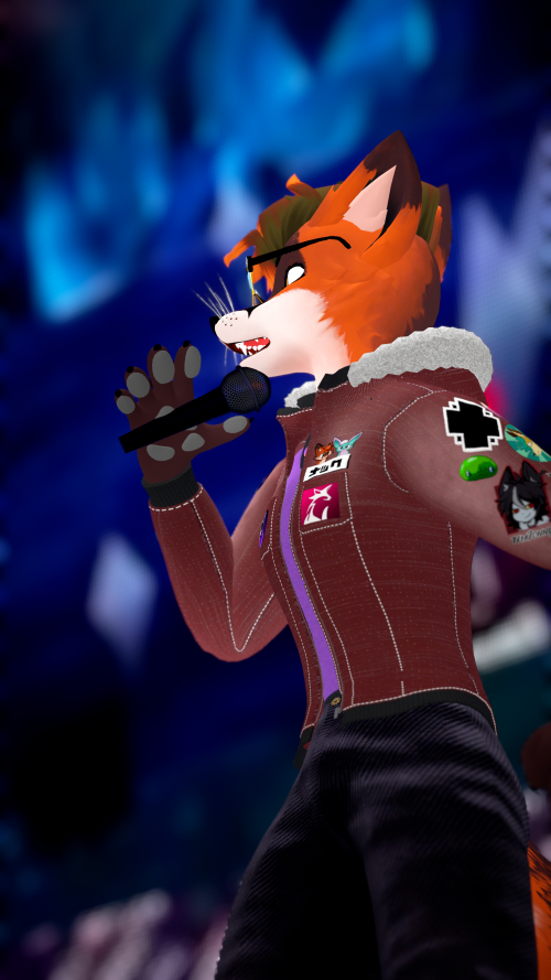 VRChat_2024-10-05_21-02-05.429_2160x3840.png