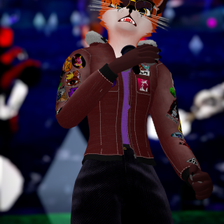 VRChat_2024-10-05_21-03-42.688_2160x3840