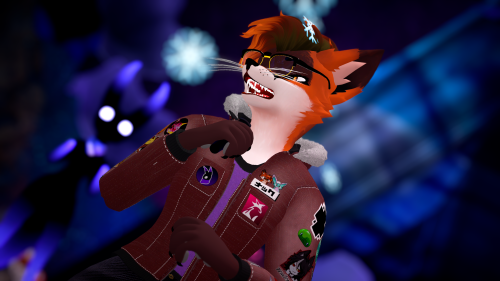VRChat_2024-10-05_21-05-24.984_3840x2160.png