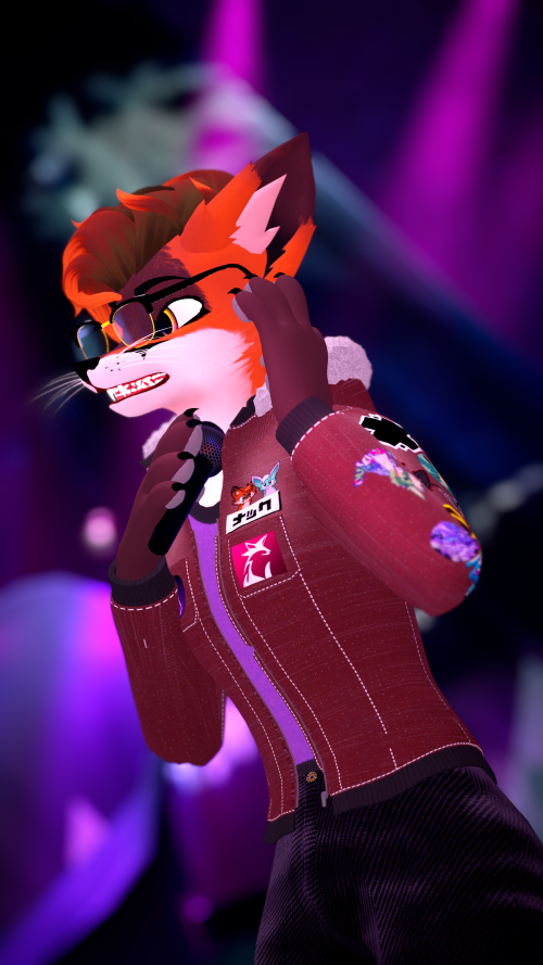 VRChat_2024-10-05_21-05-33.457_2160x3840.png
