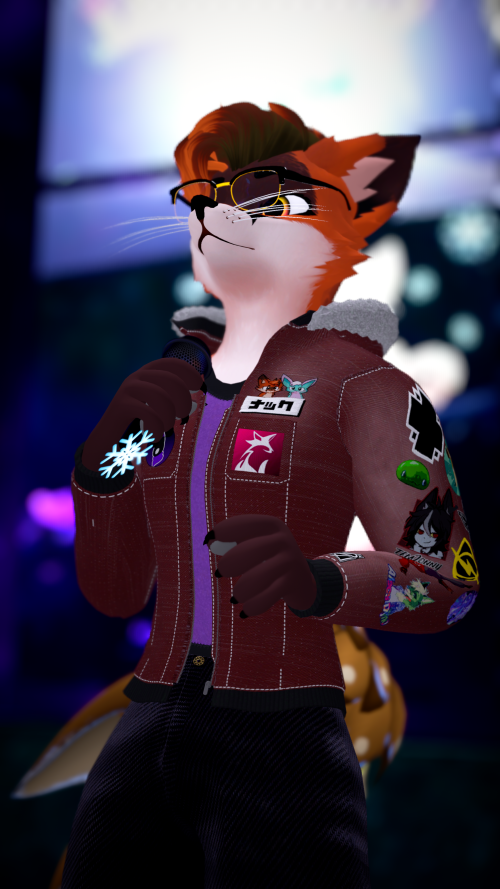 VRChat_2024-10-05_21-07-16.013_2160x3840.png