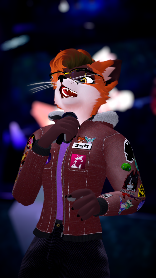 VRChat_2024-10-05_21-07-20.252_2160x3840.png