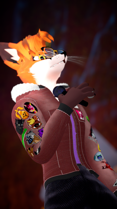 VRChat_2024-10-05_21-14-38.739_2160x3840.png