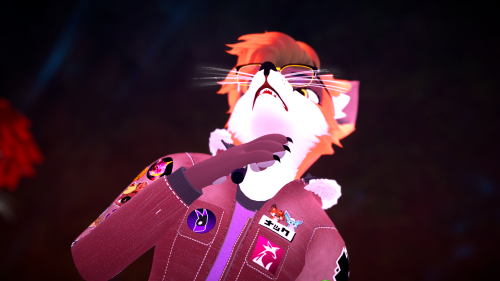 VRChat_2024-10-05_21-15-28.955_3840x2160.png