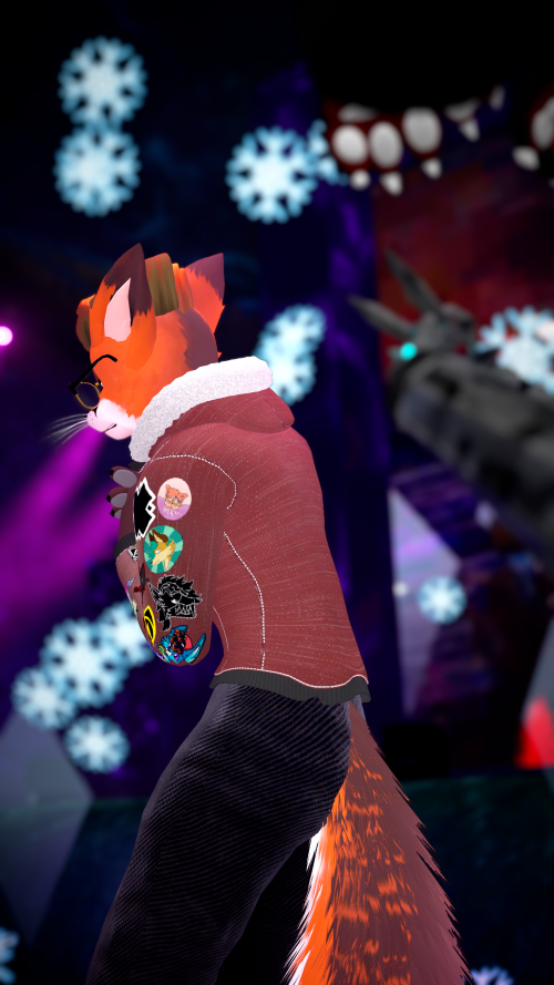 VRChat_2024-10-05_21-16-29.229_2160x3840.png