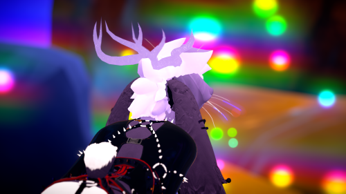 VRChat_2024-10-05_21-33-12.282_3840x2160.png