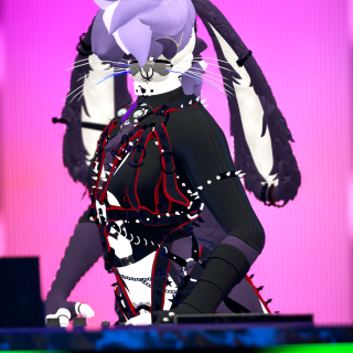 VRChat_2024-10-05_21-34-11.473_2160x3840