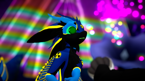VRChat_2024-10-05_21-35-10.238_3840x2160.png