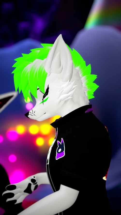VRChat_2024-10-05_21-36-00.960_2160x3840.png