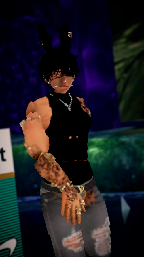 VRChat_2024-10-05_21-44-08.952_2160x3840.png