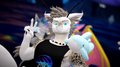 VRChat_2024-10-05_21-46-24.793_3840x2160.png