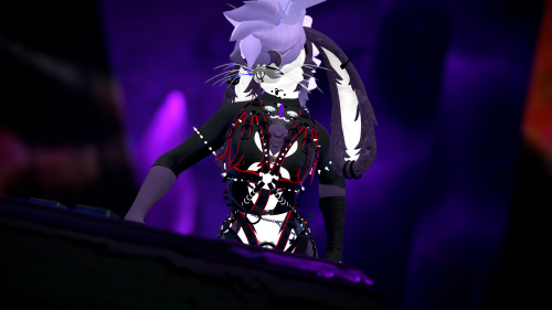 VRChat_2024-10-05_21-47-54.618_3840x2160.png