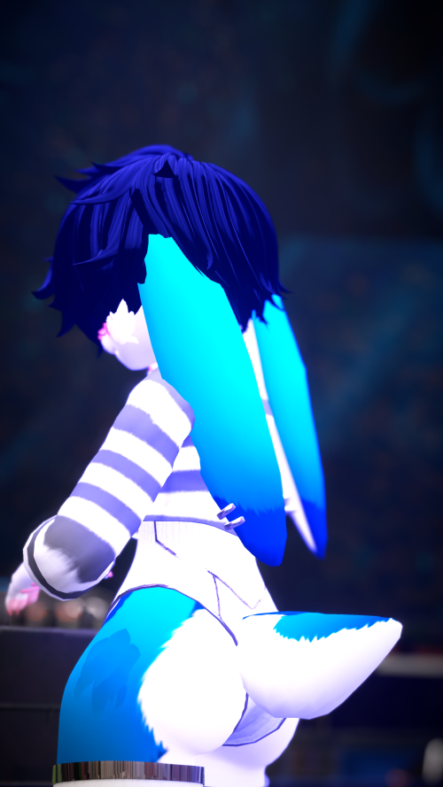 VRChat_2024-10-05_22-15-40.018_2160x3840.png
