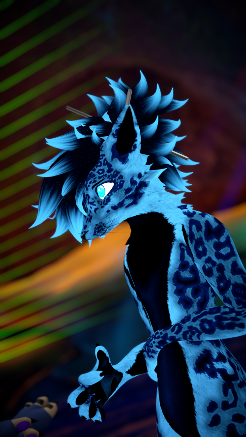 VRChat_2024-10-05_22-59-58.054_2160x3840.png