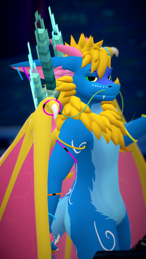 VRChat_2024-10-05_23-54-04.702_2160x3840.png
