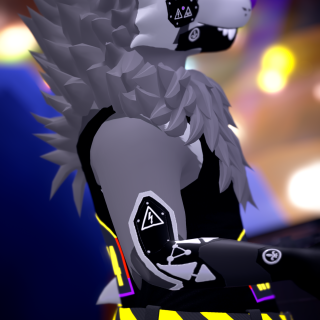 VRChat_2024-10-06_00-26-24.559_2160x3840