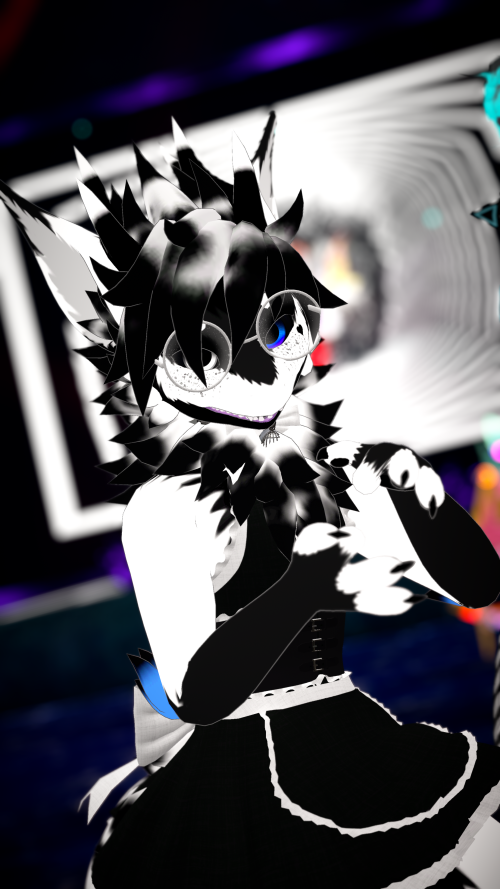 VRChat_2024-10-06_00-27-54.068_2160x3840.png